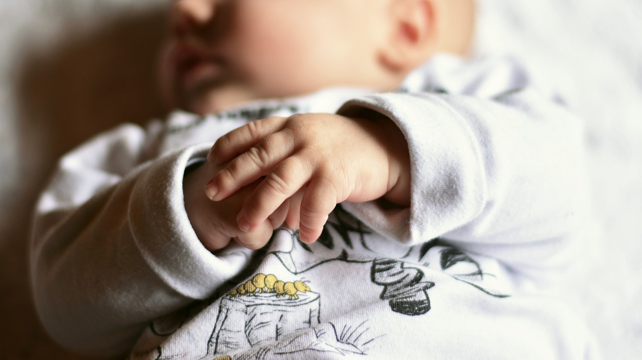 Ubranka dla niemowląt – czyli coś co warto nabyć z drugiej ręki